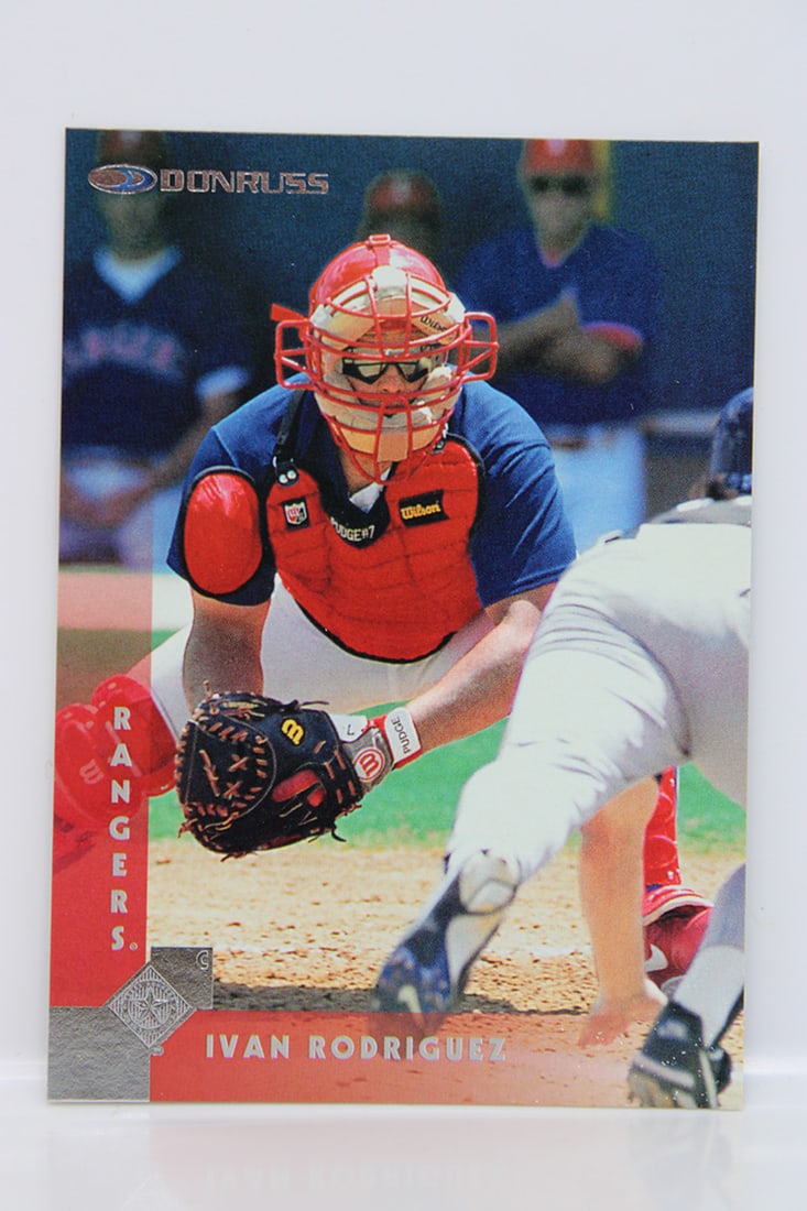 1997 & 1998 Donruss Baseball Cards: 1997 Donruss Series 1 (2 sets). 1998 Donruss Series 1.