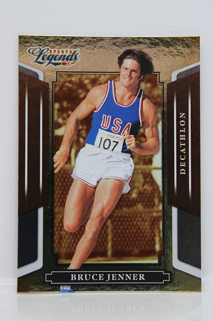 2008 Donruss Baseball Cards: 2008 Donruss Legends set, 2008 Donruss Elite Extra Edition (2 sets), 2008 Donruss Threads.