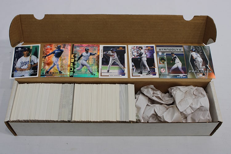 1999 & 2000 Upper Deck Baseball Cards - 4