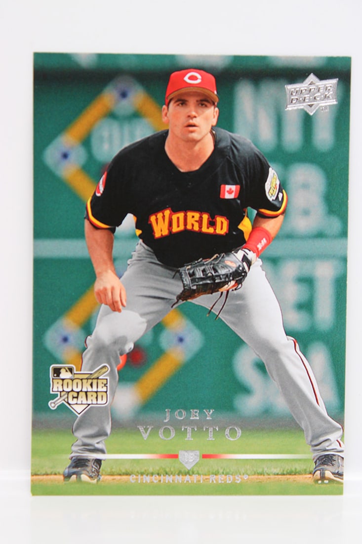 2008 Upper Deck Baseball Cards: 2008 Upper Deck complete base set. Includes Joey Votto rookie card.