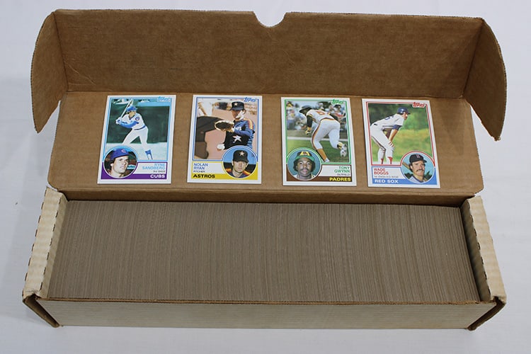 1982 Topps Baseball Cards - 4