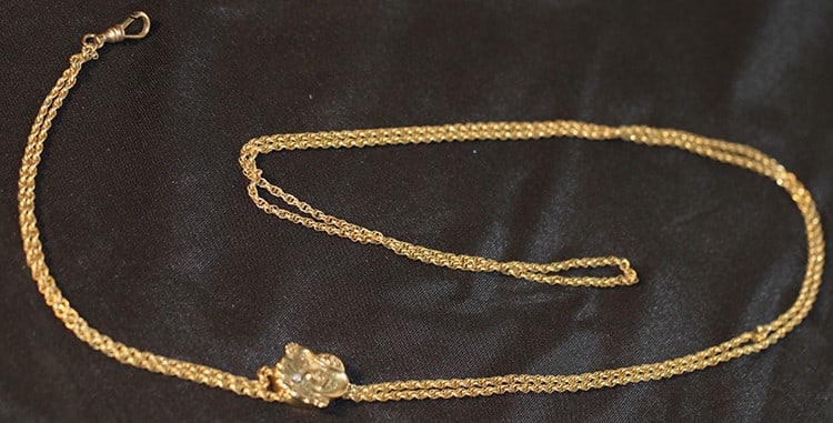 Super Nouveau Slip Chain With A 14K Center 15.9 Dwt (Total) (1 of 6)