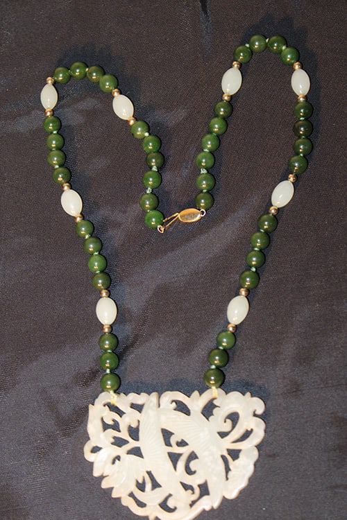 Vintage Carved Jade Necklace With Butterflies (1 of 5)