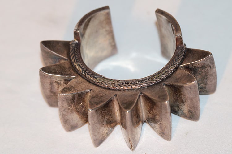 Antique Spike Shaped Tribal Cuff Bracelet Indian Silver (1 of 6)