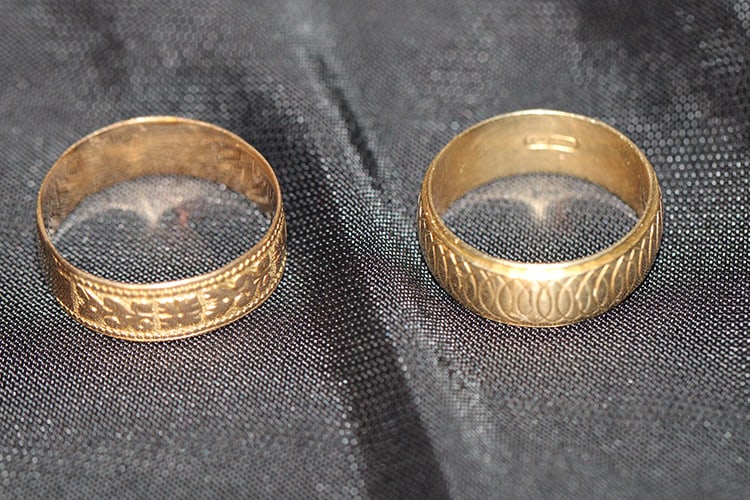 2 Nicely Engraved Wedding Bands 14K Gold 5.5 Dwt: 2 nicely engraved wedding bands 14k gold 5.5 dwt. Williamstown estate. Appr. Size 7.5 and 8.5.
