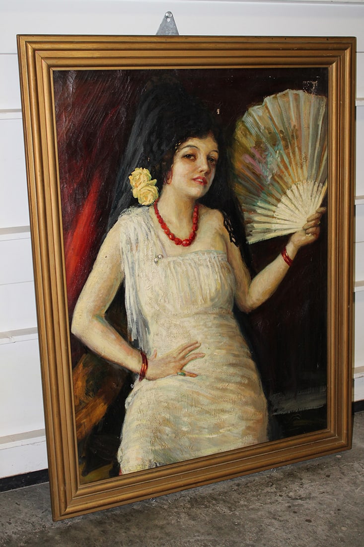 Large Oil on Canvas of a Spanish Woman - Possibly by Ernesto Fontana: Large Oil on Canvas of a Spanish Woman - Possibly by Ernesto Fontana. 1837-1918. Has the original frame with a small tear on the top right corner by the fan (see photo), is very well done. I don't
