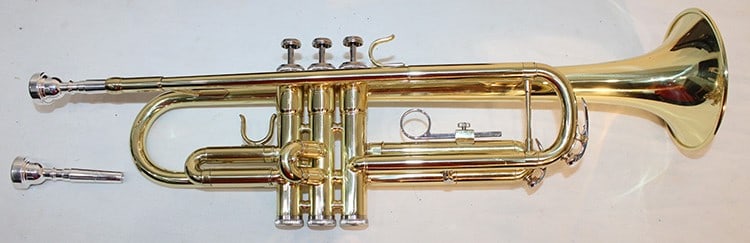 Beautiful Slade Trumpet with a Soft case (1 of 5)