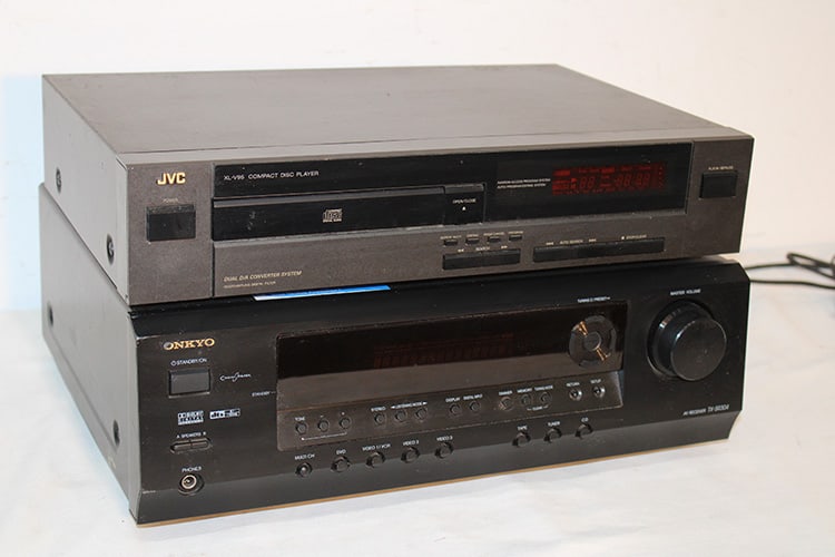 Vintage Onkyo AV Receiver TX SR304, JVC XL V95 Compact Disc Player (1 of 6)