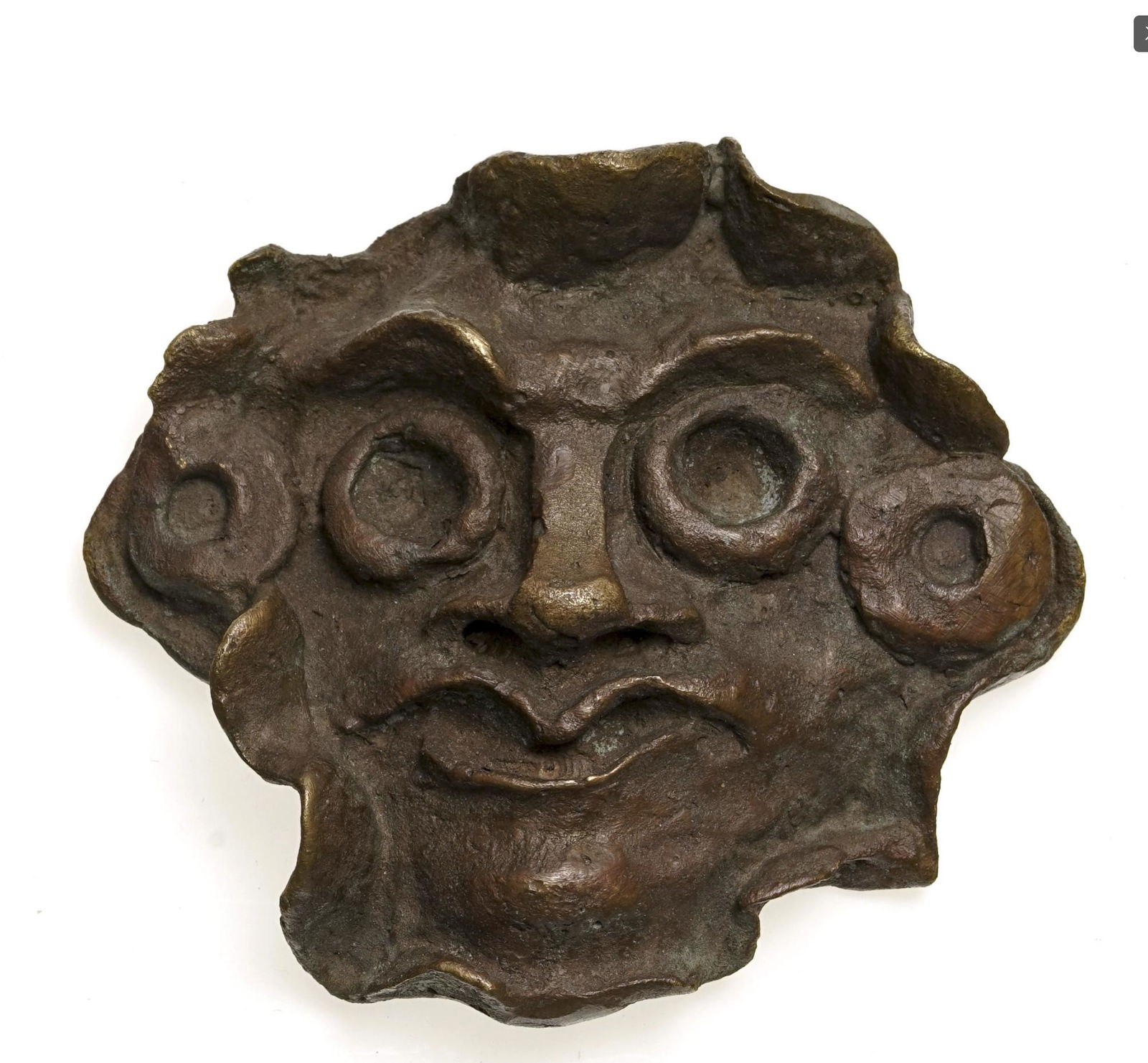 Derain - Masque aux grands yeux, bronze, signed: Bronze. Edition of 15. Signed At Andre Derain and numbered 0000. Dimensions: +Size : 7,5 x 8,7 x 2 cm / 3 x 3,5 x 0,8 in. Bibliography : Cailler 40 / Coray & Koella 93. Provenance : Pierre Cailler Col