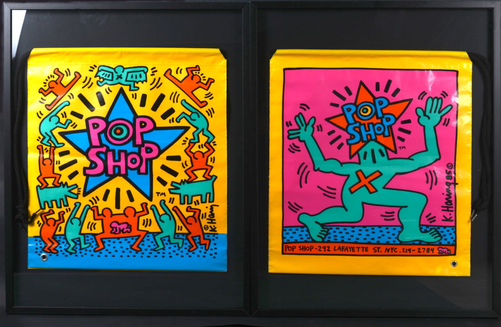 Keith Haring – Pop shop Bag, 1986 set of 2, Framed (1 of 5)
