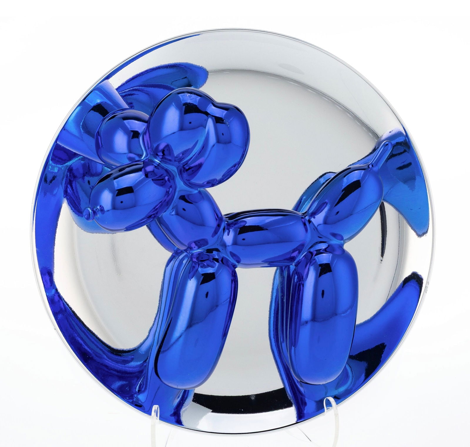 Jeff Koons : Balloon Dog (Blue), 2002: Jeff Koons (1955-)Balloon Dog (Blue), 2002Metallic Chrome glazed porcelain, Original limited edition.Editioned in pencil on the underside : Ed. 1868/2300Dimensions (Diameter) : 10½ in. (267 mm.