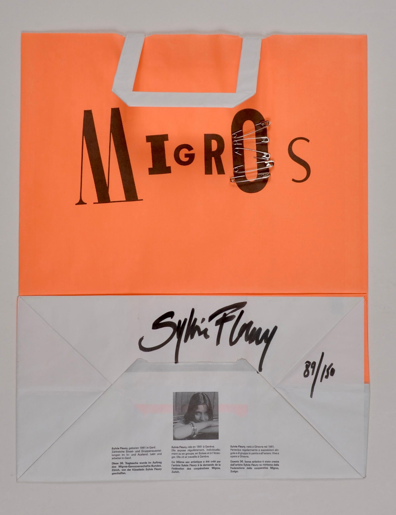 Sylvie Fleury : Migros bag, 1994: Sylvie Fleury (1961)Migros bag, 1994Color screenprint and pinsFrom the limited edition of 150Hand signed and numbered 89/150Dimensions:Sheet size: 40 × 32 cm - 15.75 × 12.60 inPublished by MigrosW