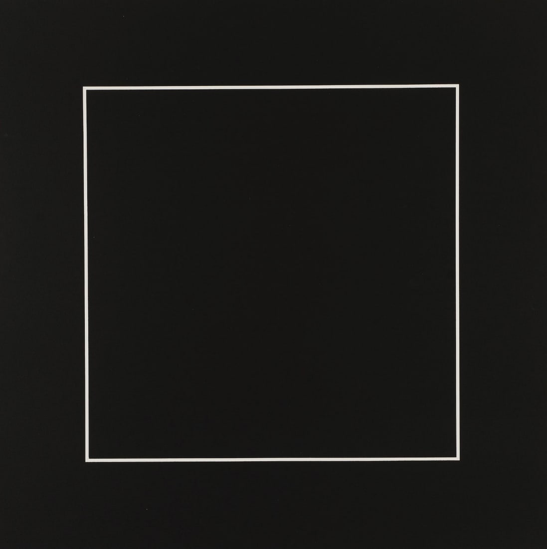 Aurelie Nemours : Albireo 1, 1987 - Hand Signed: Aurelie Nemours (1910-2005)Albireo 1, 1987Colour screenprint on Hahnemuhle cardboard.From an edition of 75 plus 20 artist proofsHand-signed in pencil, dated and numbered 9/75 on the back.Dimensions:+