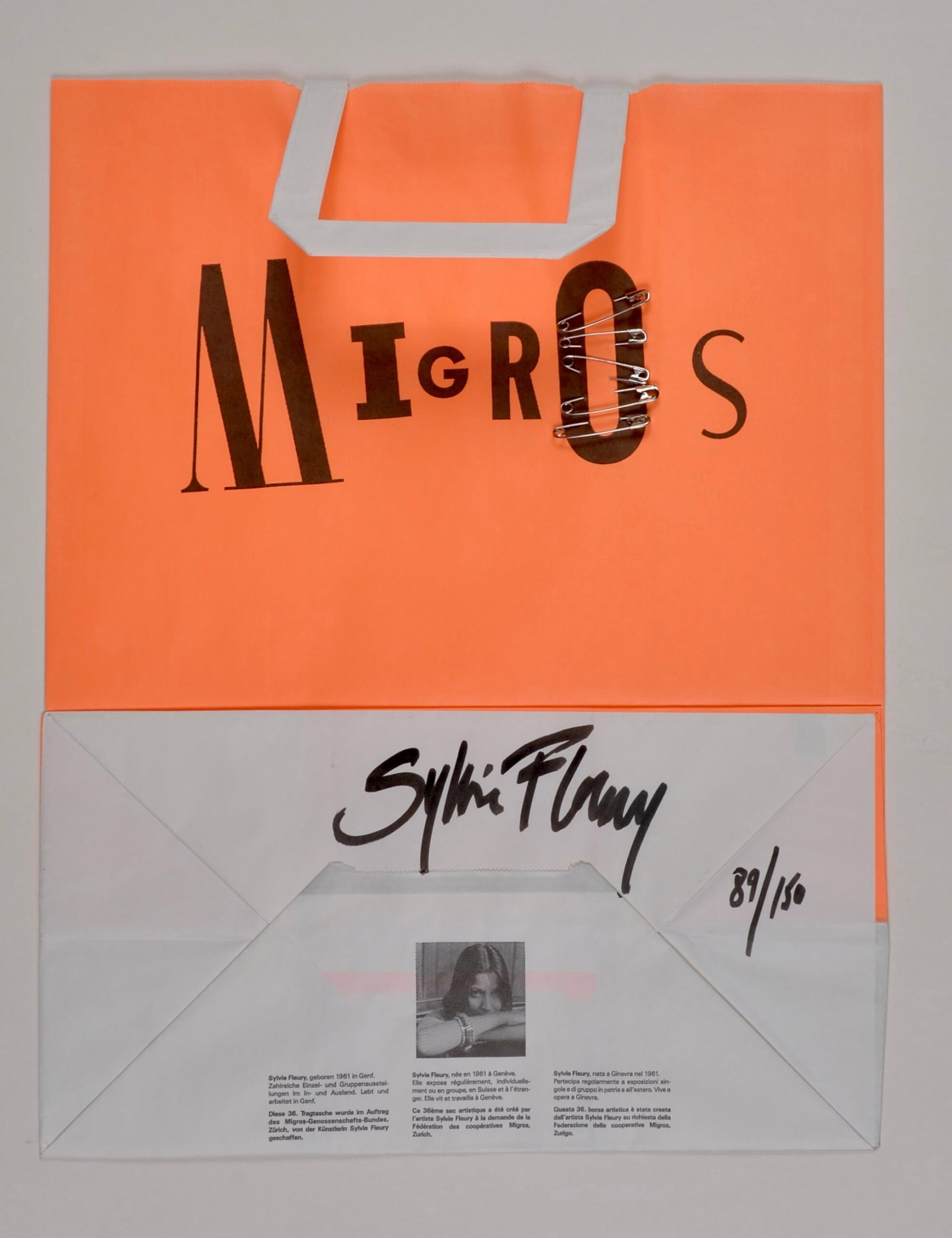 Sylvie Fleury : Migros bag, 1994: Sylvie Fleury (1961) Migros bag, 1994 Color screenprint and pins From the limited edition of 150 Hand signed and numbered 89/150 Dimensions: Sheet size: 40 × 32 cm - 15.75 × 12.60 in Published by Mi