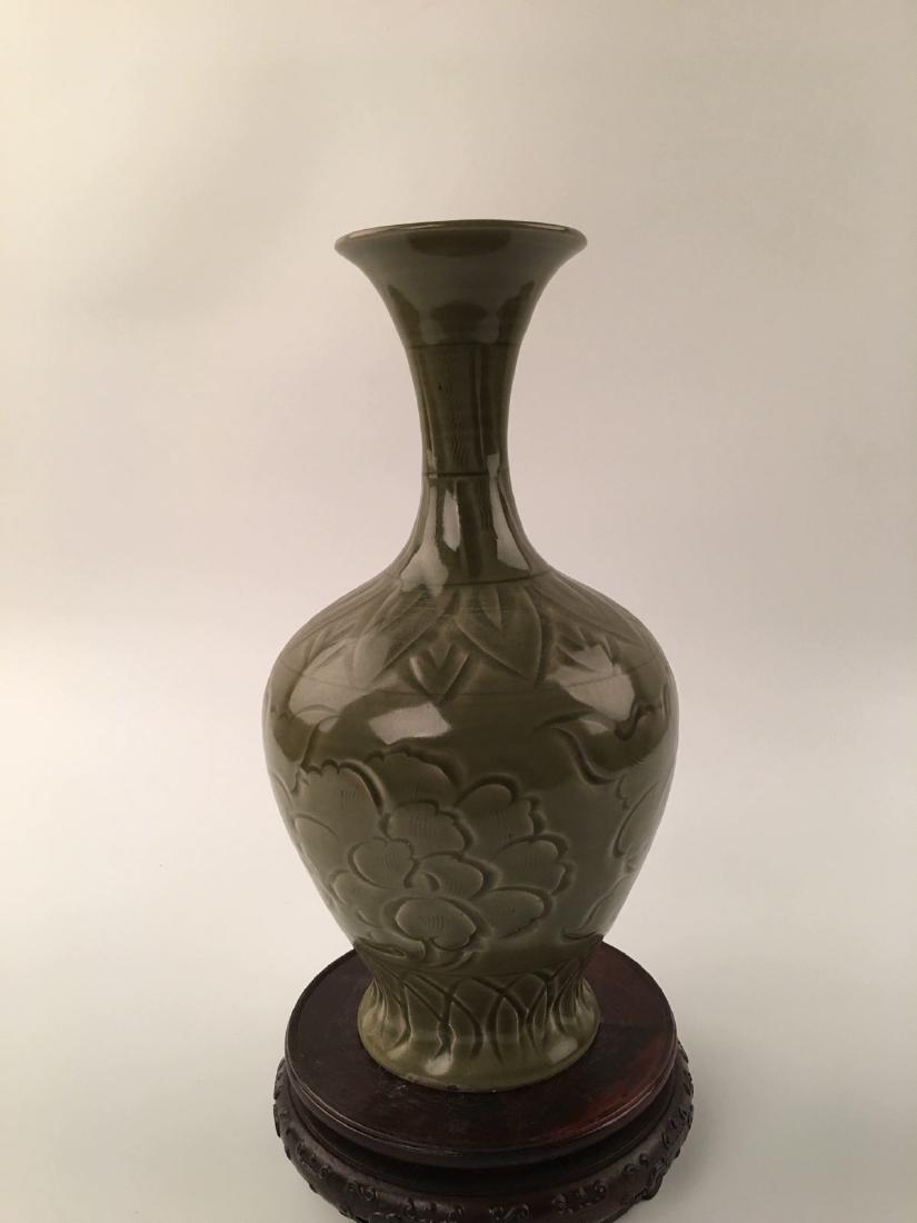 Chinese Teadust Celadon Phoenix Tail Vase (1 of 9)