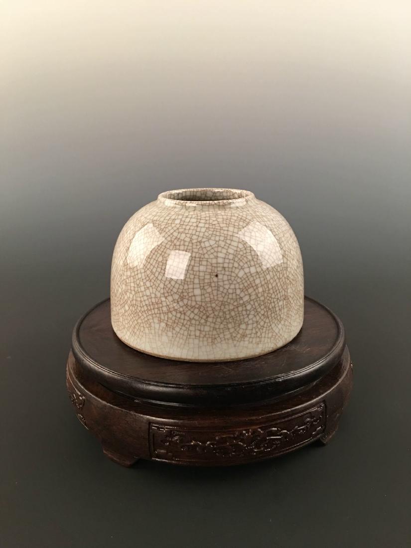 Chinese Ge-Type Porcelain Water Pot (1 of 6)