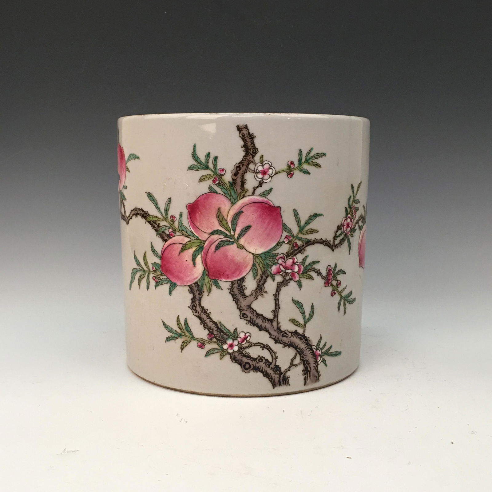 Chinese Famille Rose Brush Holder, Yongzheng Mark (1 of 7)