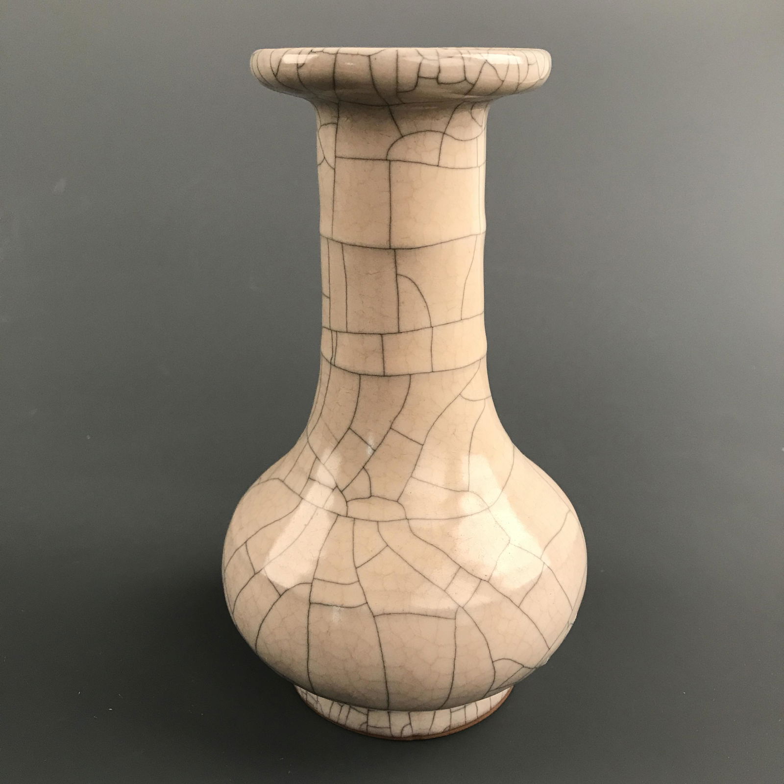 Chinese Guan Type Bottle Vase (1 of 6)