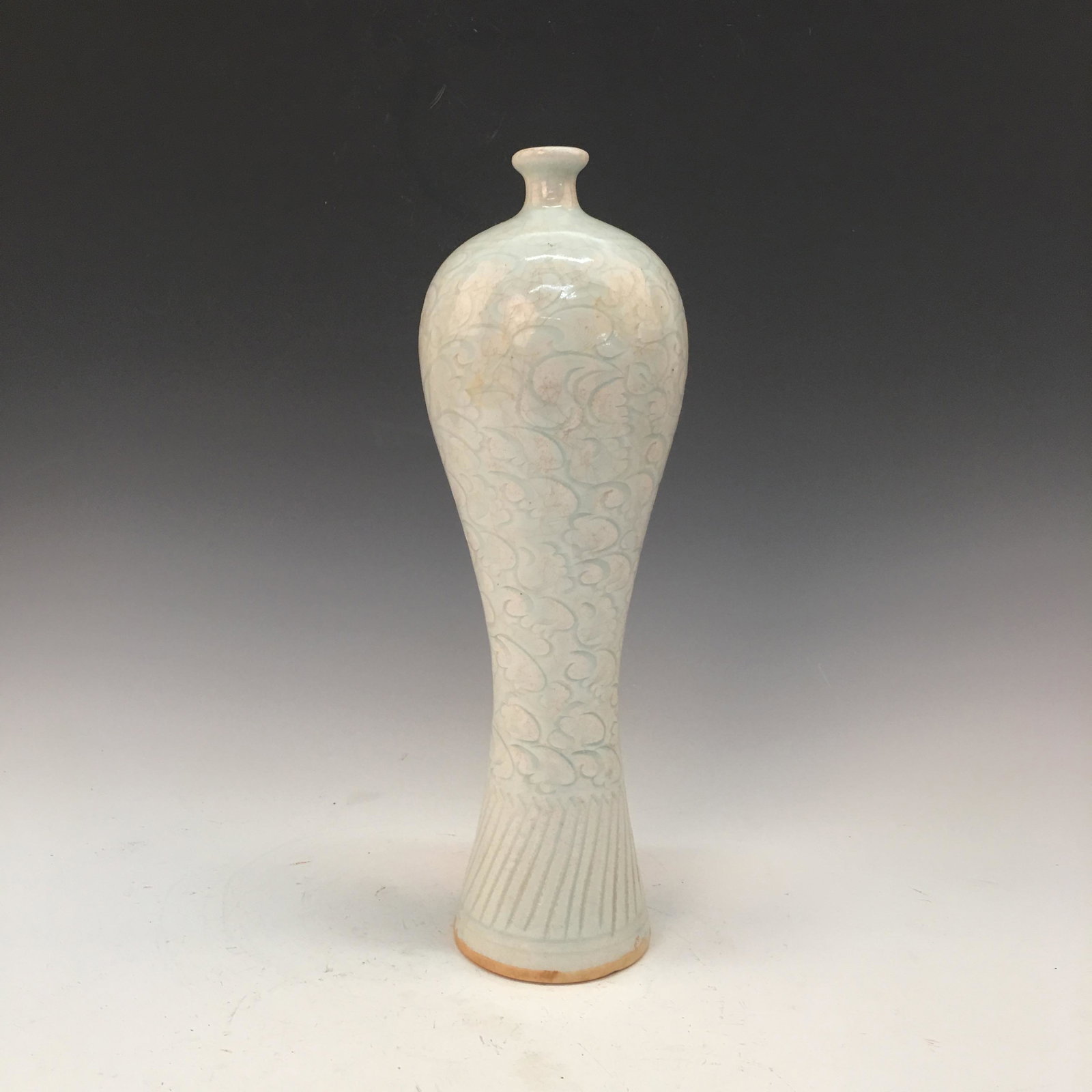 Chinese Hutian Kiln Vase: Chinese Hutian Kiln Vase 13'' H, 3-3/4'' W; 2 lb Shipping: We are able to pack and ship this item to an address in the United States for $40.00 via UPS Ground or USPS Priority Mail. Tracking informati