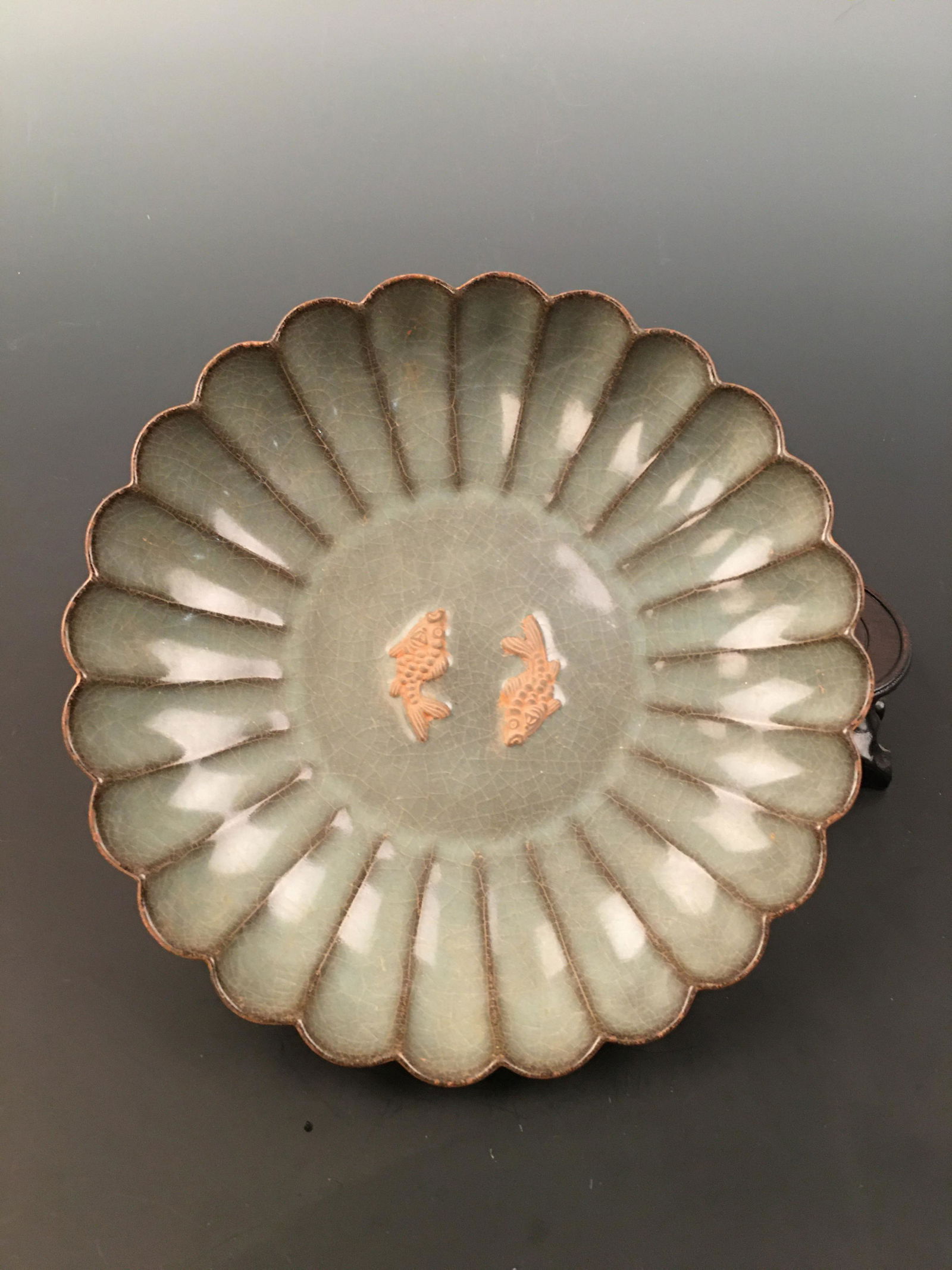 Chinese Longquan Kiln Fish Dish (1 of 7)