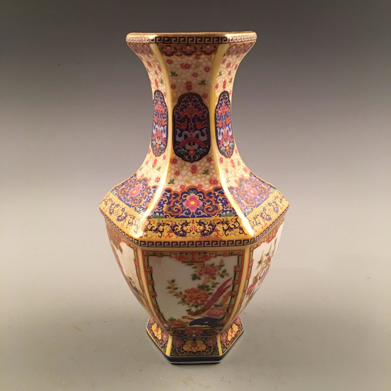 Chinese Enamel Vase, Yong Zheng Mark: Chinese Enamel Vase, Yong Zheng Mark 9-1/2'' H, 5'' W; 2.2 lb Shipping: We are able to pack and ship this item to an address in the United States for $35.00 via UPS Ground or USPS Priority Mail. Track