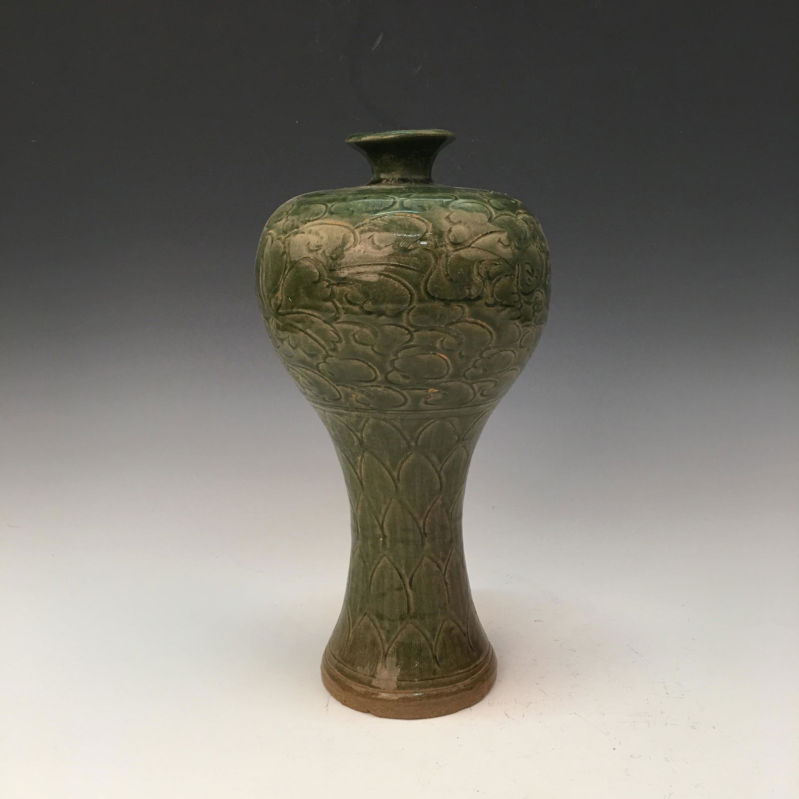 Chinese Yaozhou Kiln Vase (1 of 6)