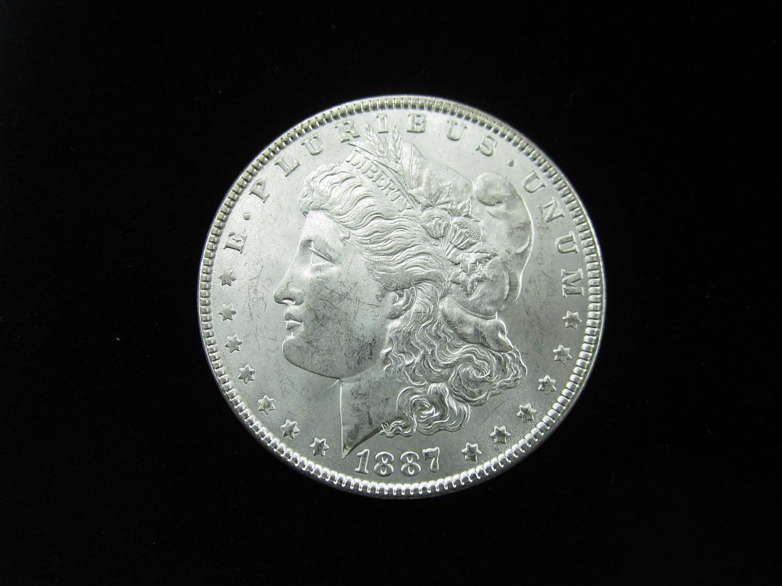 1887 Uncirculated Morgan Silver Dollar (1 of 4)