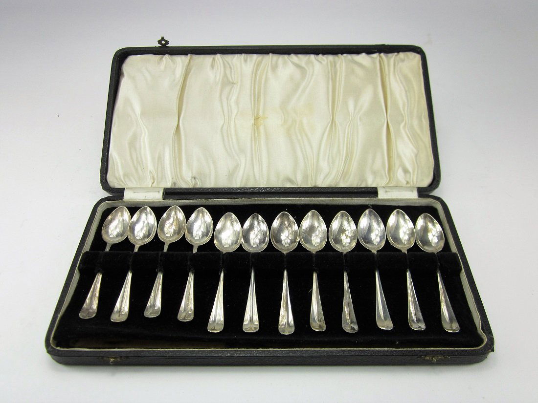 Sterling Silver Demitasse Spoons (1 of 7)