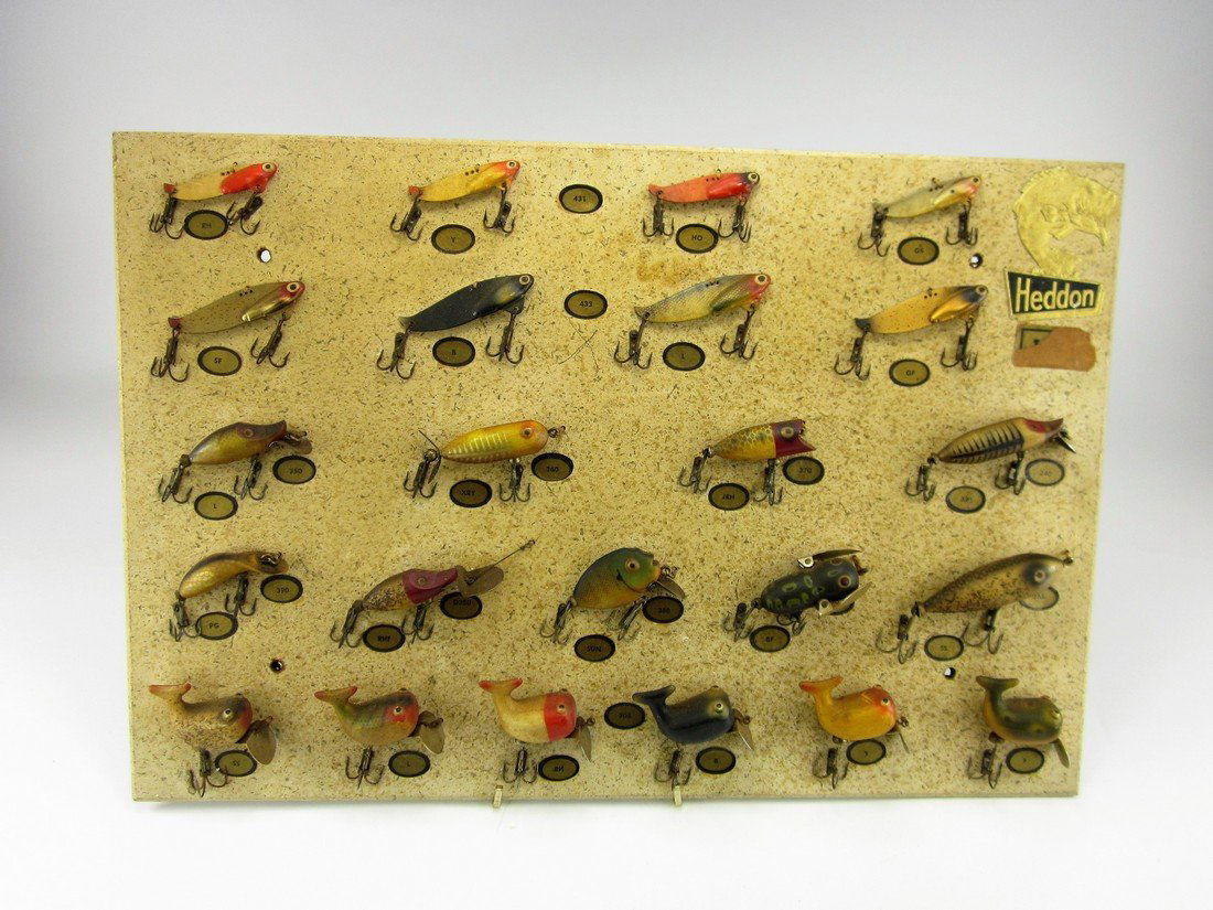 Vintage Salesman Sample Lure Display (1 of 6)