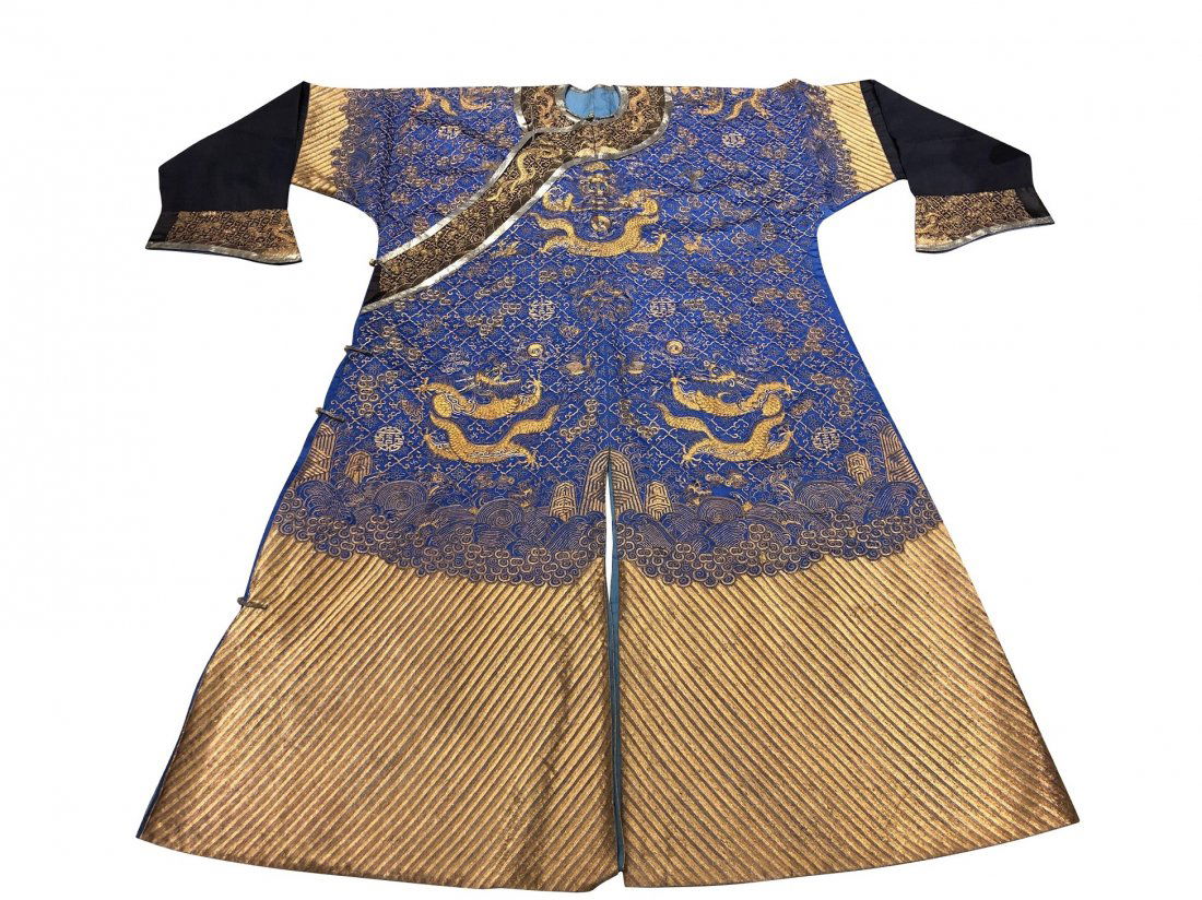 CHINESE EMBROIDERED SILK IMPERIAL DRAGON ROBE (1 of 6)