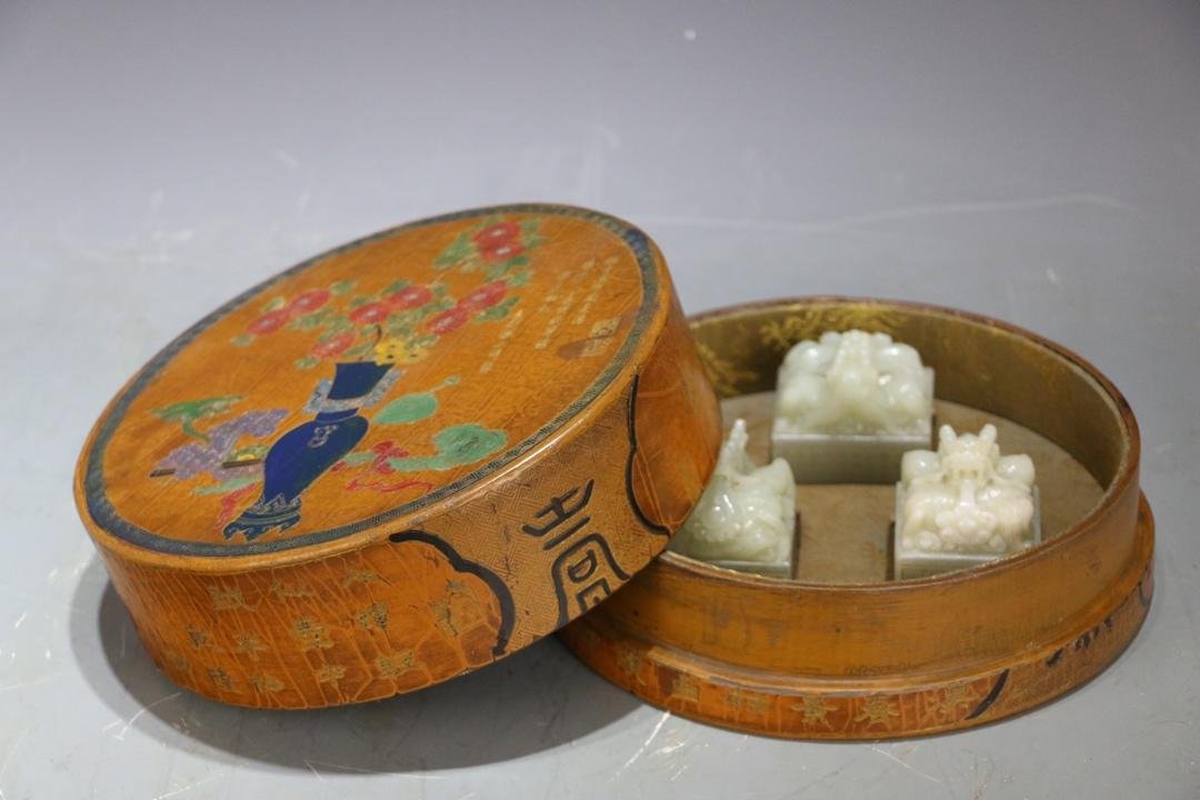 Hetian jade seal of China in Qing Dynasty (set) (1 of 9)