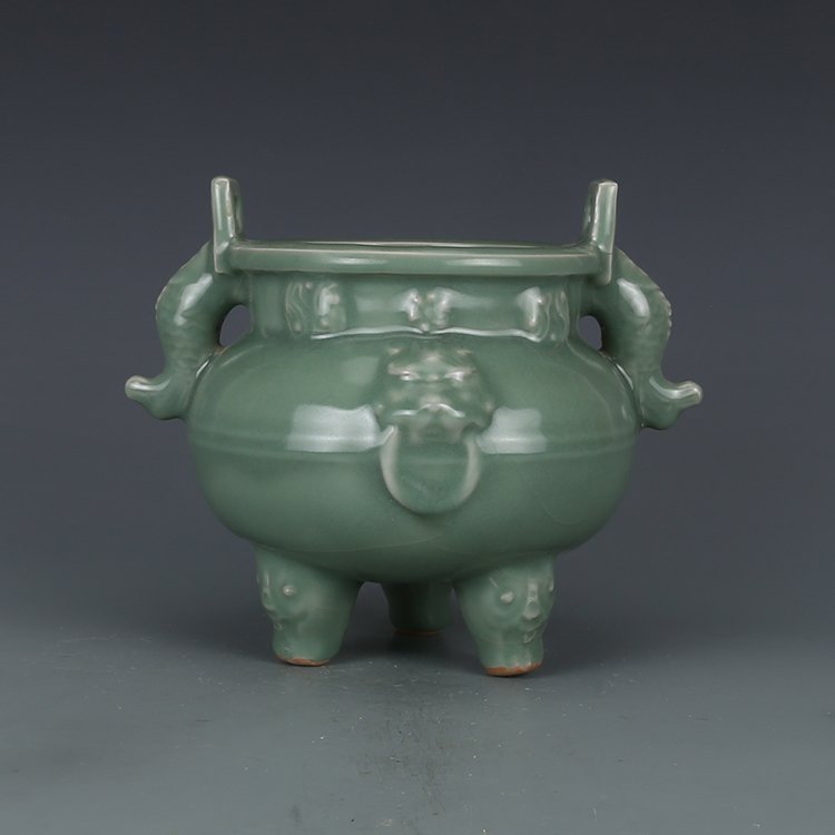 Chinese Song Dynasty Green Glaze Incense Burner (1 of 6)