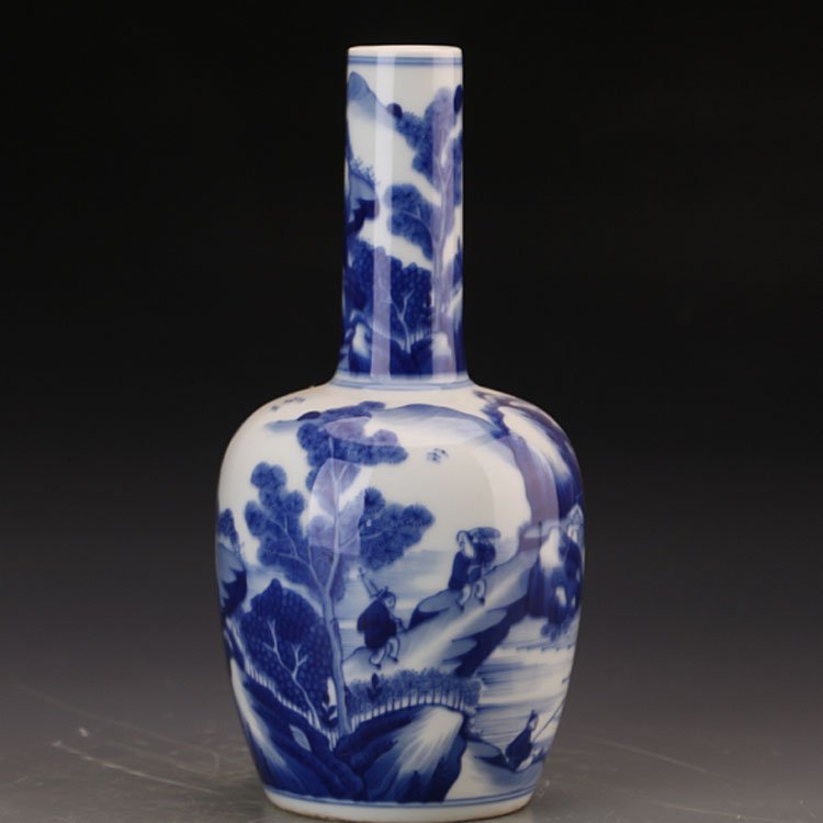 Ming Dynasty Celadon Vase (1 of 9)