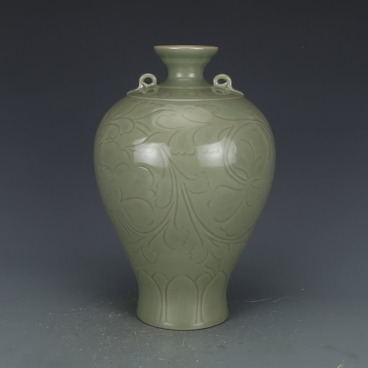 Yue Kiln Porcelain Carving Flower Plum Bottle (1 of 8)