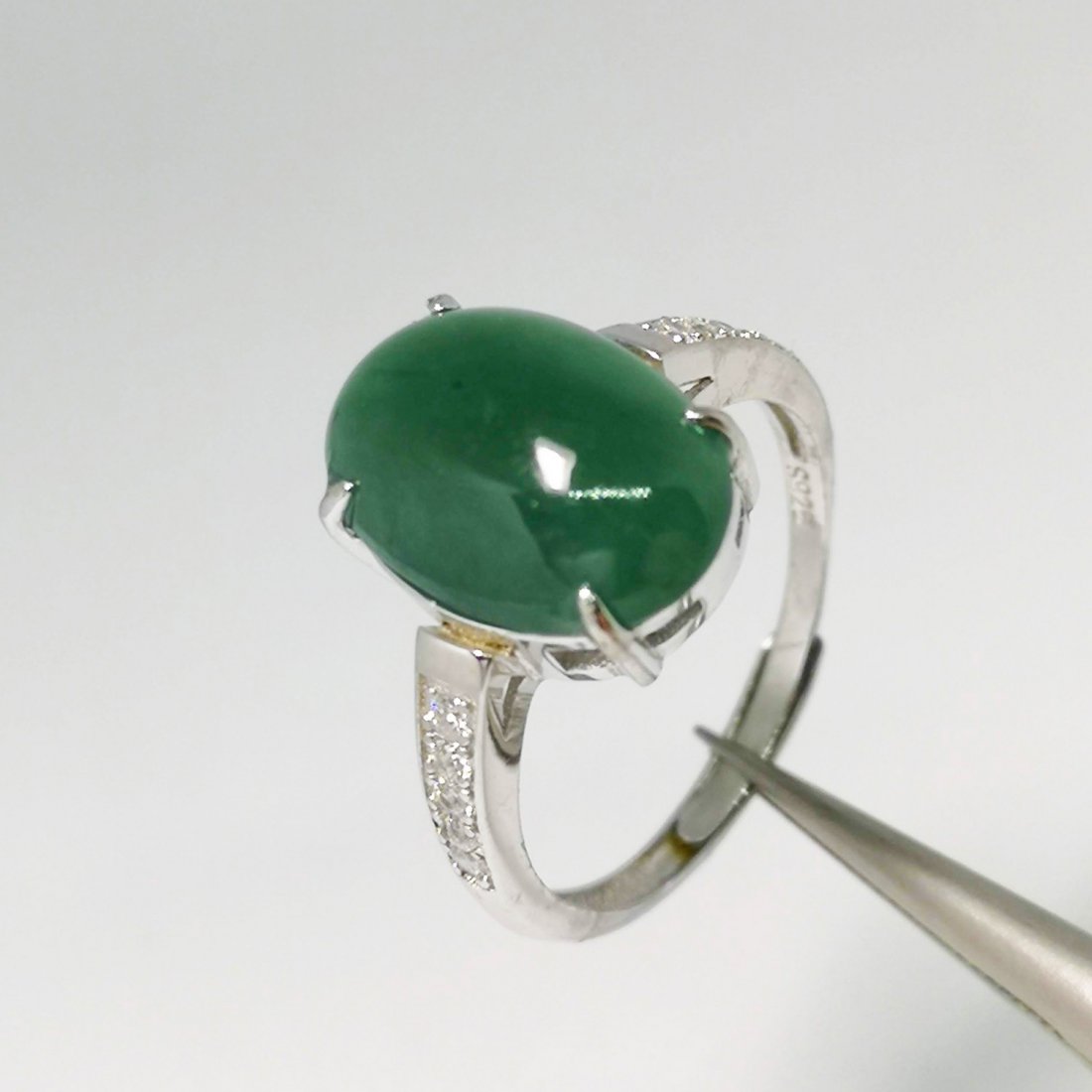 A Highly Translucent Burmese Natural Jadeite Ring (1 of 2)