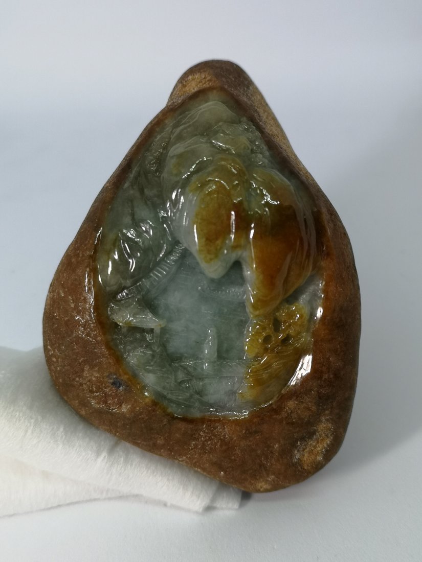 A Fine Burmese Jadeite Carving (1 of 3)