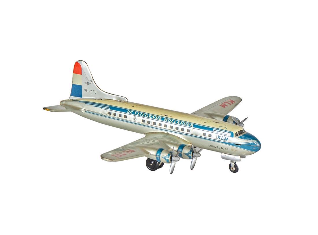 Vintage KLM Douglas DC-6B Tin Toy (1 of 2)