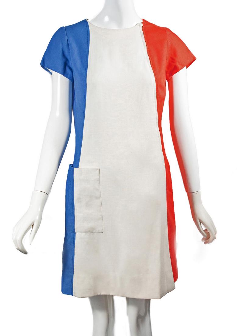 United Airlines 1968-1970 Jean Louis Stewardess (1 of 3)