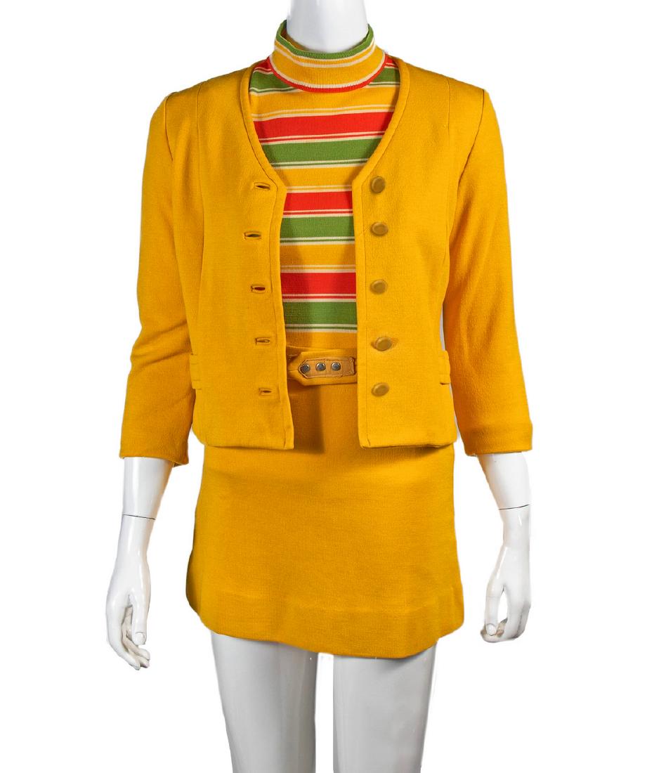 Ultra Hip TWA 1968-1971 GO-GO Dalton Designed (1 of 2)