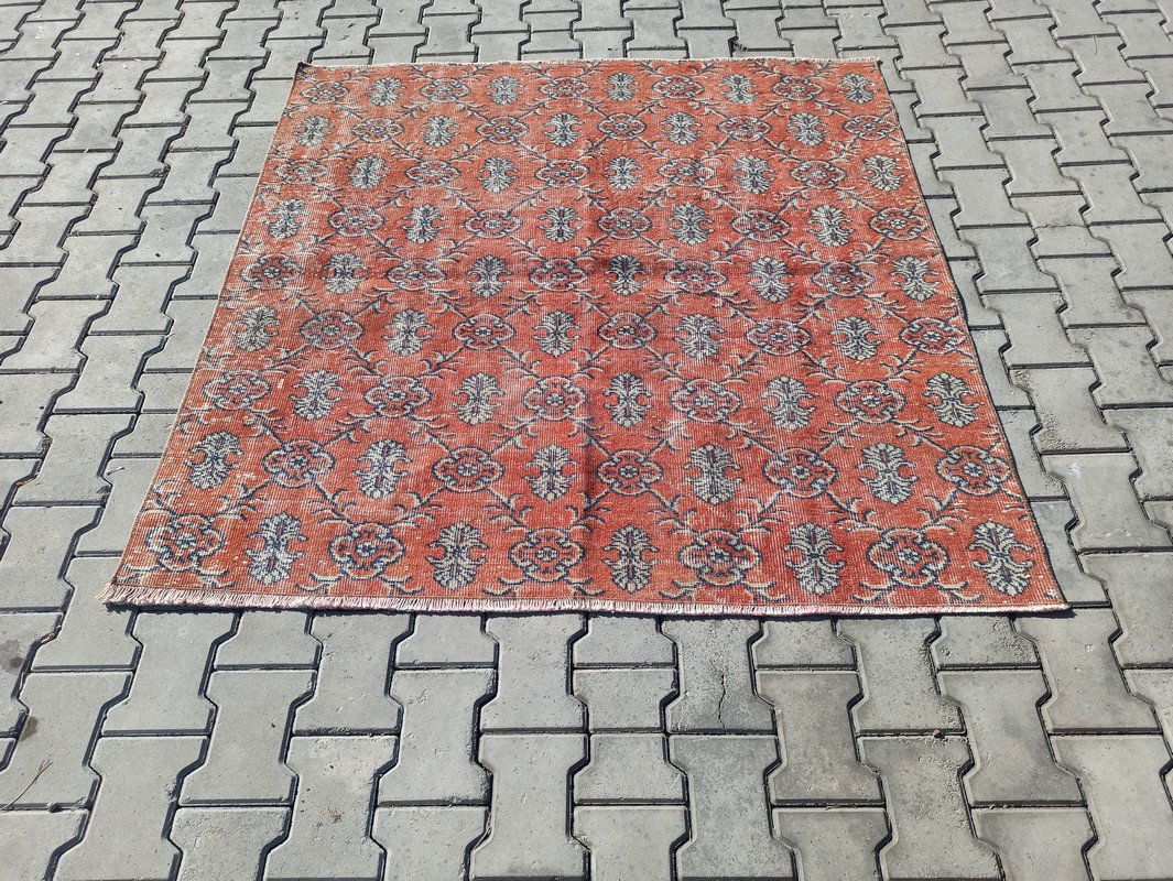 Vintage Turkish Konya Pure Wool Square Rug 4'10 x 4'10 (1 of 5)