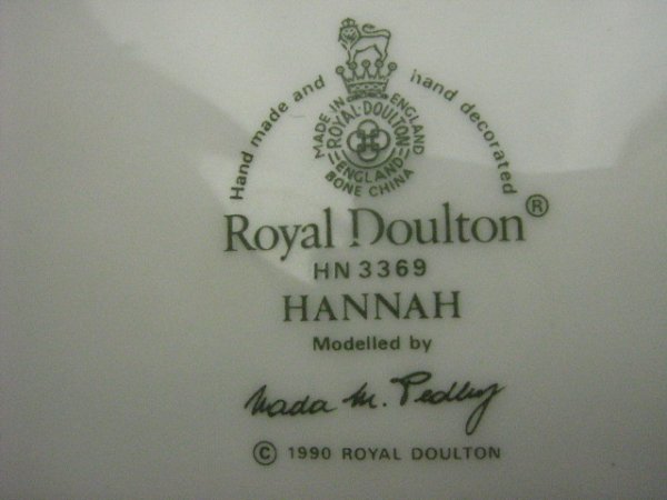Royal Doulton Figurine Hannah - 2