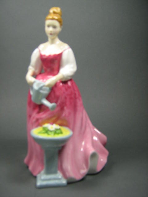 Royal Doulton Pretty Ladies Alexandra HN4928: Royal Doulton Pretty Ladies "Alexandra" HN4928 figurine. Good condition. Copyright 2006. Signed by Michael Doulton. Original box. Measures 7" h.