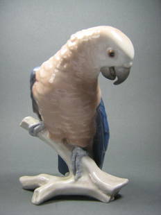 Bing and Grundle Parrot Figurine: Bing and Grundle (Copenhagen) Parrot figurine. Measures 5 1/2" high. Good condition.