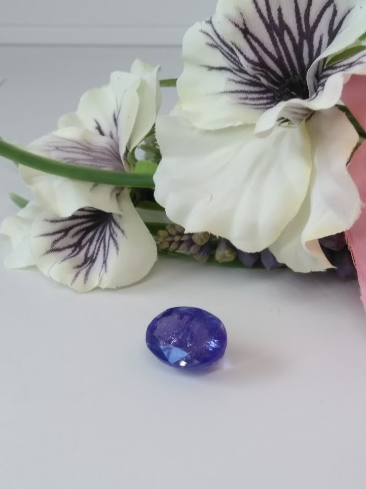 AGI Certified A Stunning 15.83 Cts Natural Tanzanite (1 of 6)