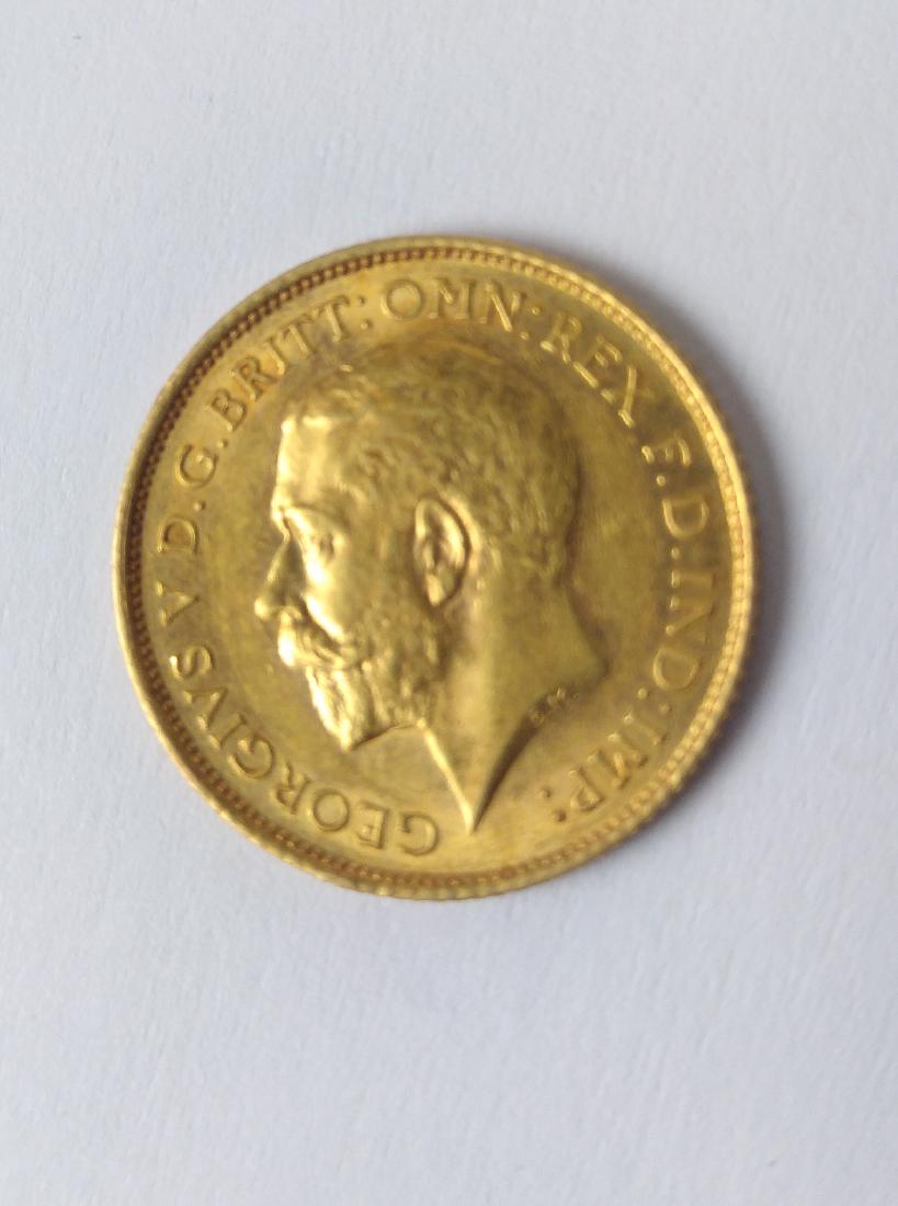 1910 British 1/2 Half Sovereign Gold Coin: Investment-grade antique gold coin