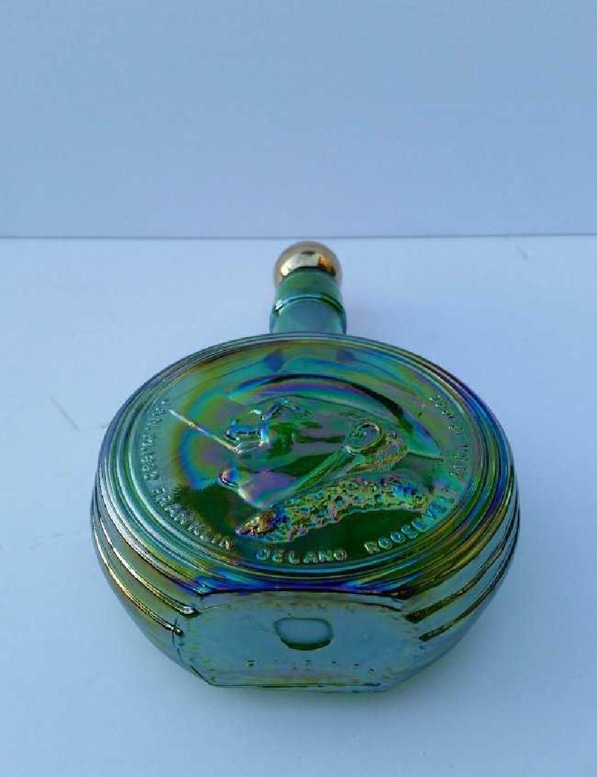 Franklin Delano Roosevelt commemorative decanter Glass (1 of 3)