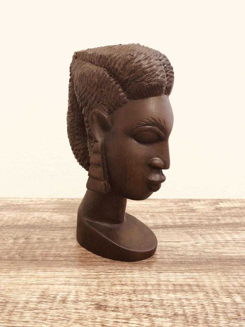 Elizabeth Catlett Wood American-Mexican Artist Attrib.: Elizabeth Catlett Woman Wood American-Mexican Artist. Hard Wood, Carved Woman,Latin America. Signed Attributed: Elizabeth Catlett (b. April 15, 1915.. April 2, 2012) was an African-American graphic ar