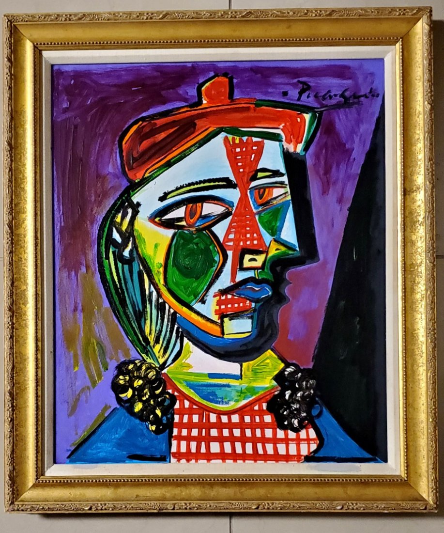 Pablo Picasso Cubist Oil on Canvas Female Women Spanish: This lot consists of a hand painted oil on canvas in the style of Pablo Picasso. The illustration depicts a figure of a women in the famous cubism period. Pablo Picasso (25 October 1881-8 April 1973) 