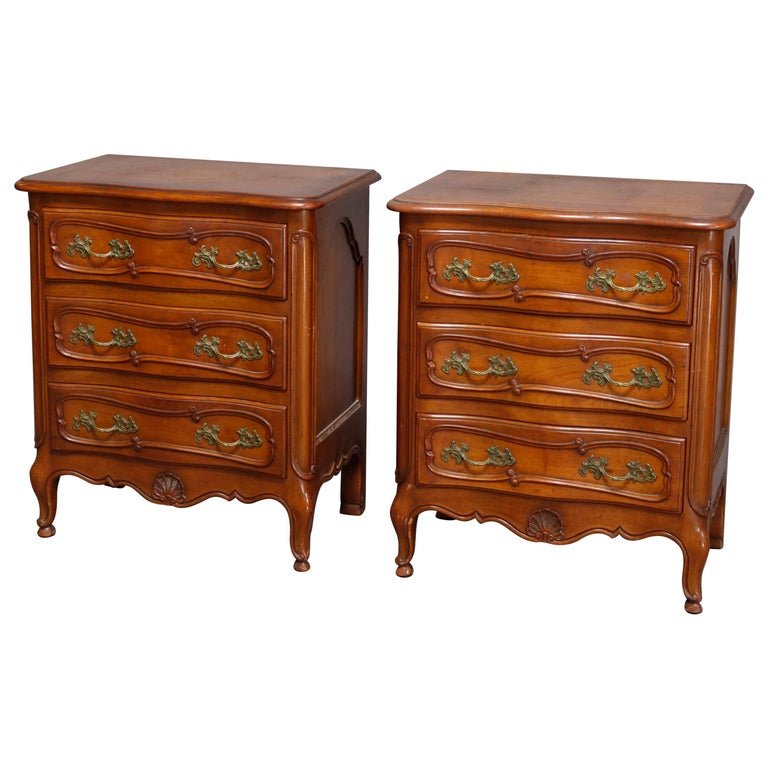 Vintage Pair French Louis XV Style Mahogany End Stands (1 of 10)