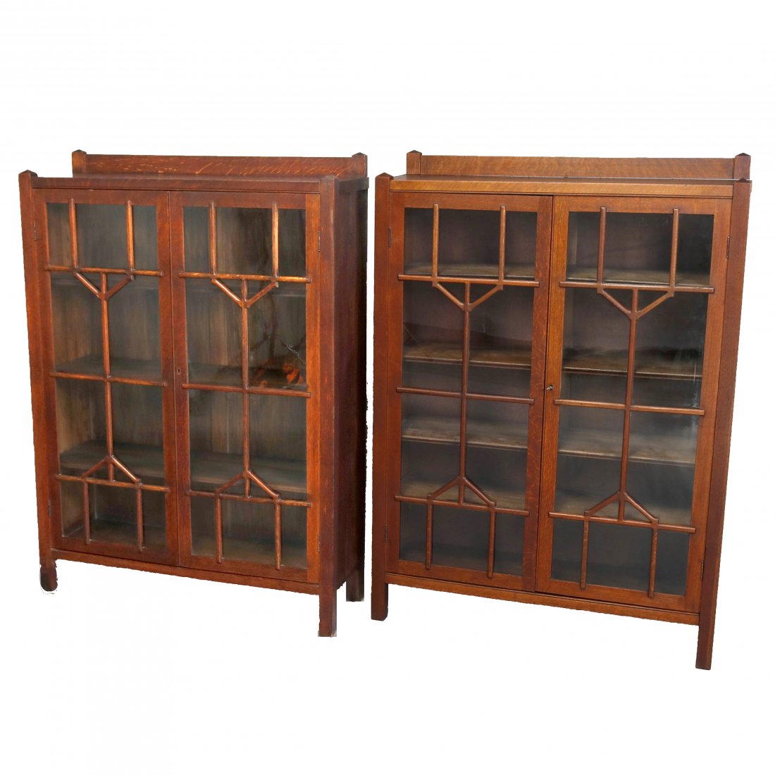 Pr Antique Arts & Crafts Stickley School Oak Bookcases (1 of 5)